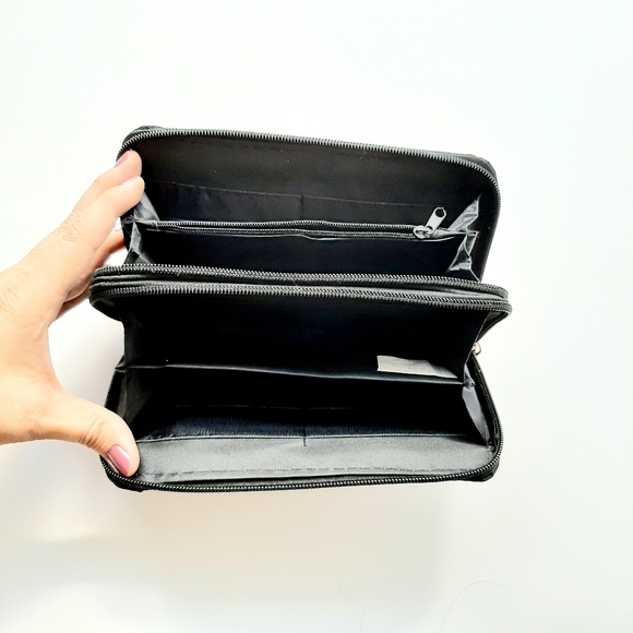 Colorful Embroidered Full Zip Wallet Rose Design - Picture 6 of 7